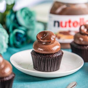 6 Mix Flavors Cup Cakes -Layers Bake Shop